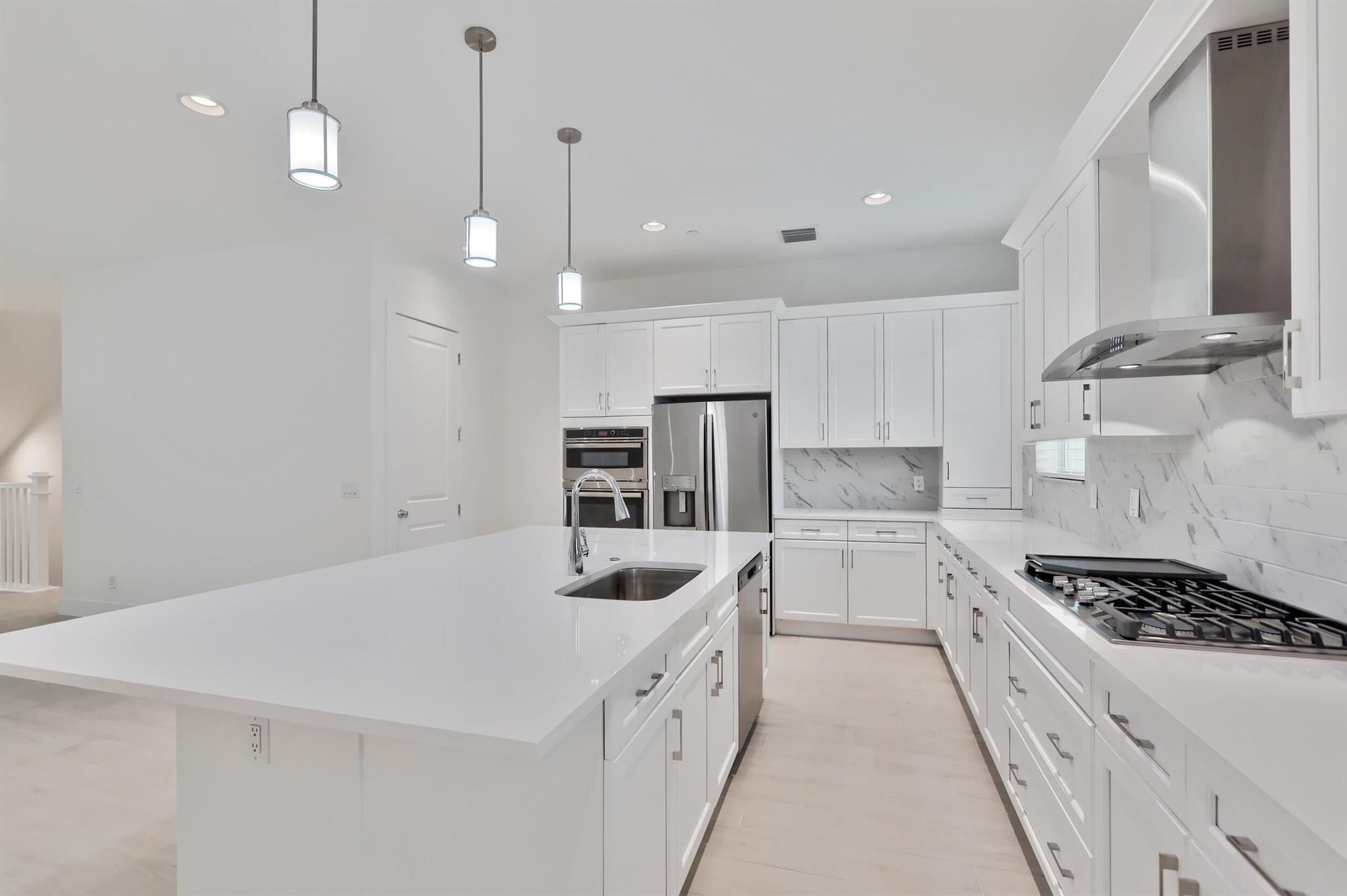 5222 Beckman Terrace