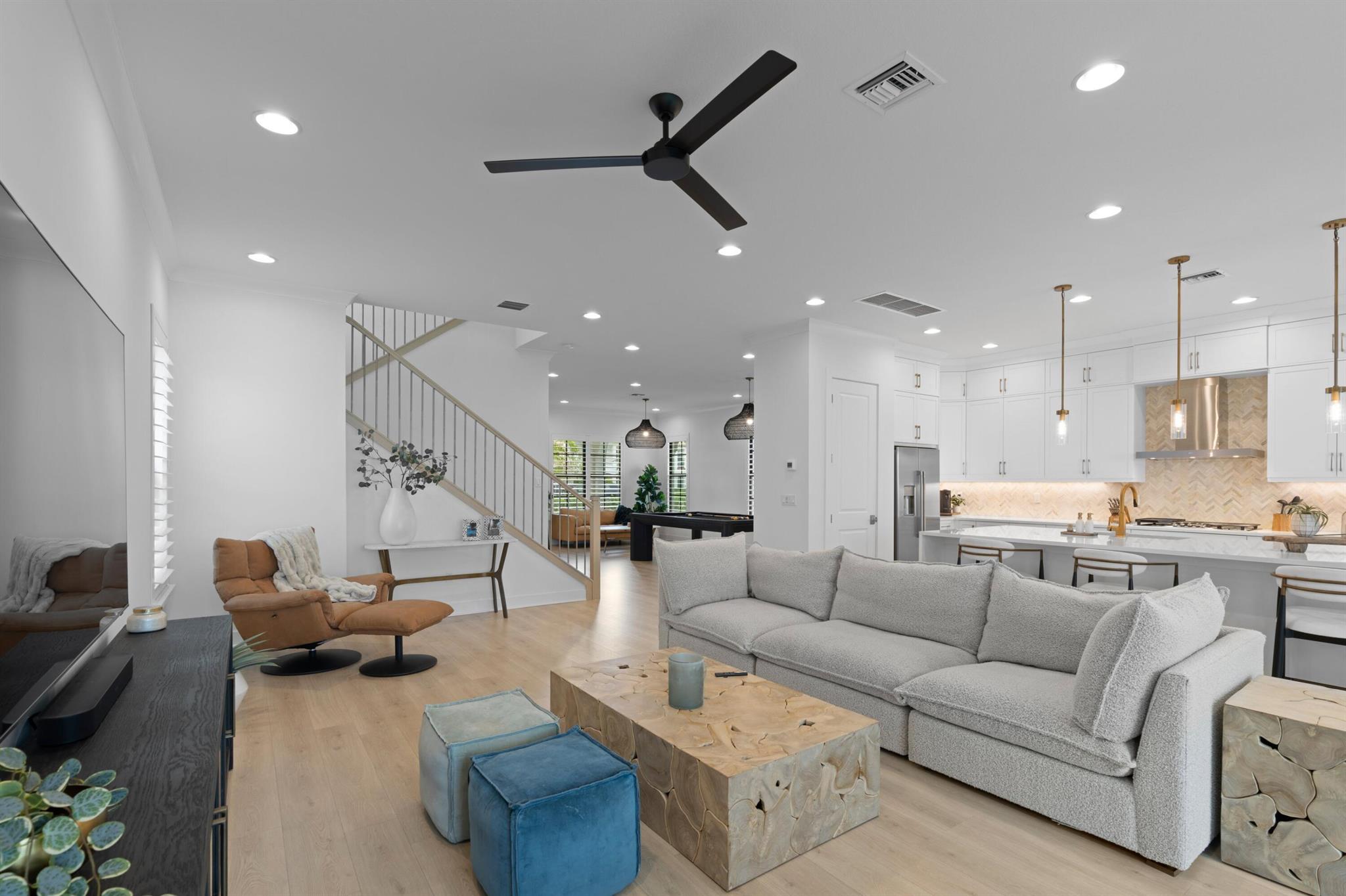 5028 Grandiflora Road