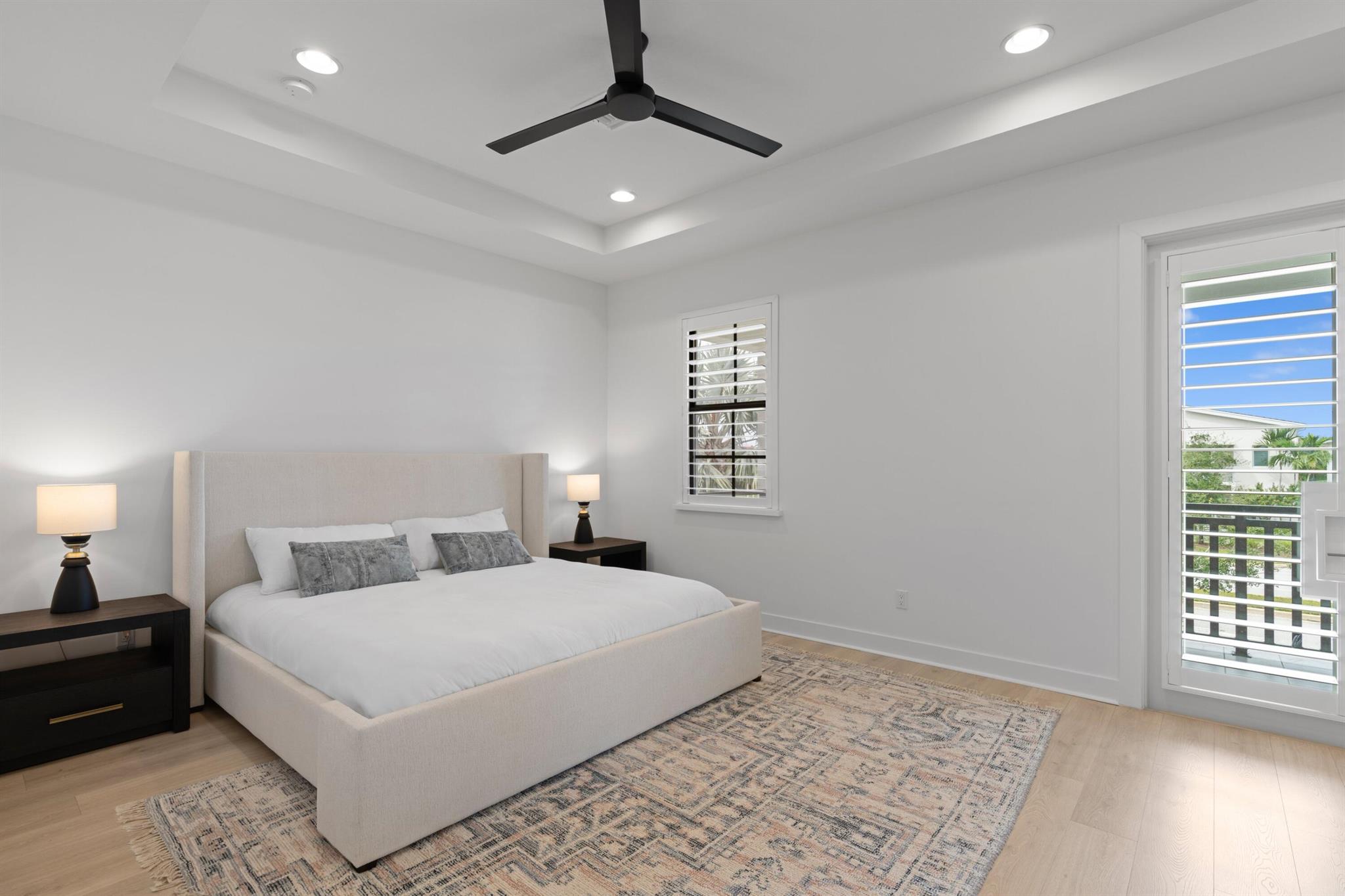 5028 Grandiflora Road