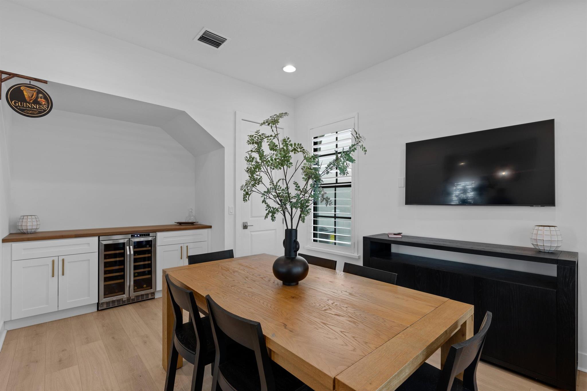 5028 Grandiflora Road