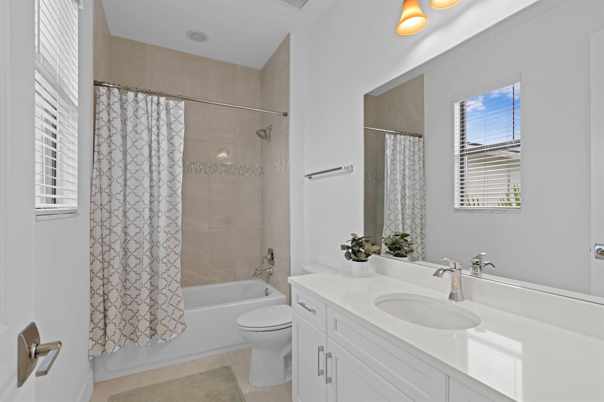 5028 Grandiflora Road