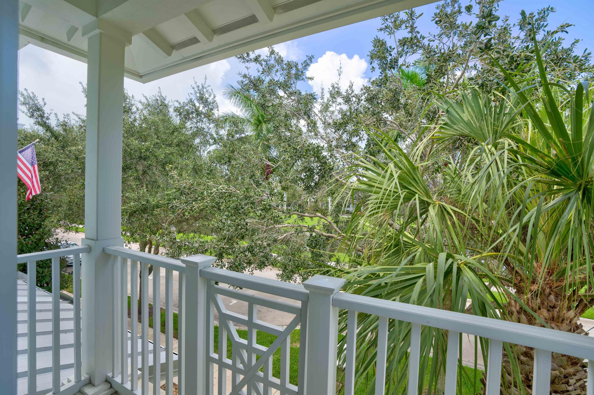 1302 S Jeaga Drive