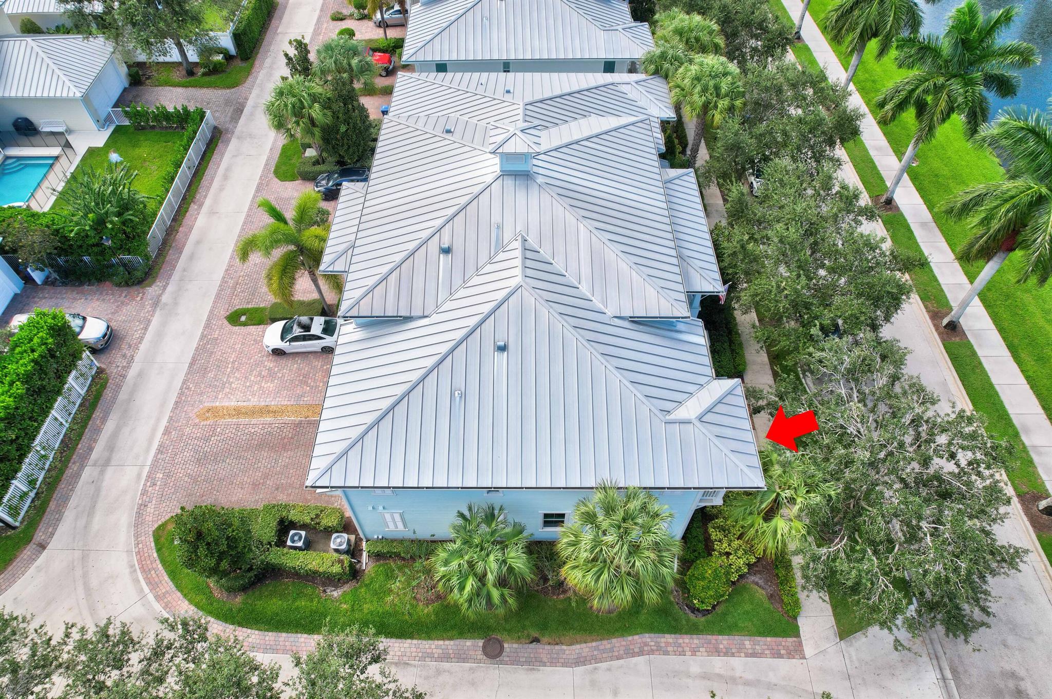 1302 S Jeaga Drive