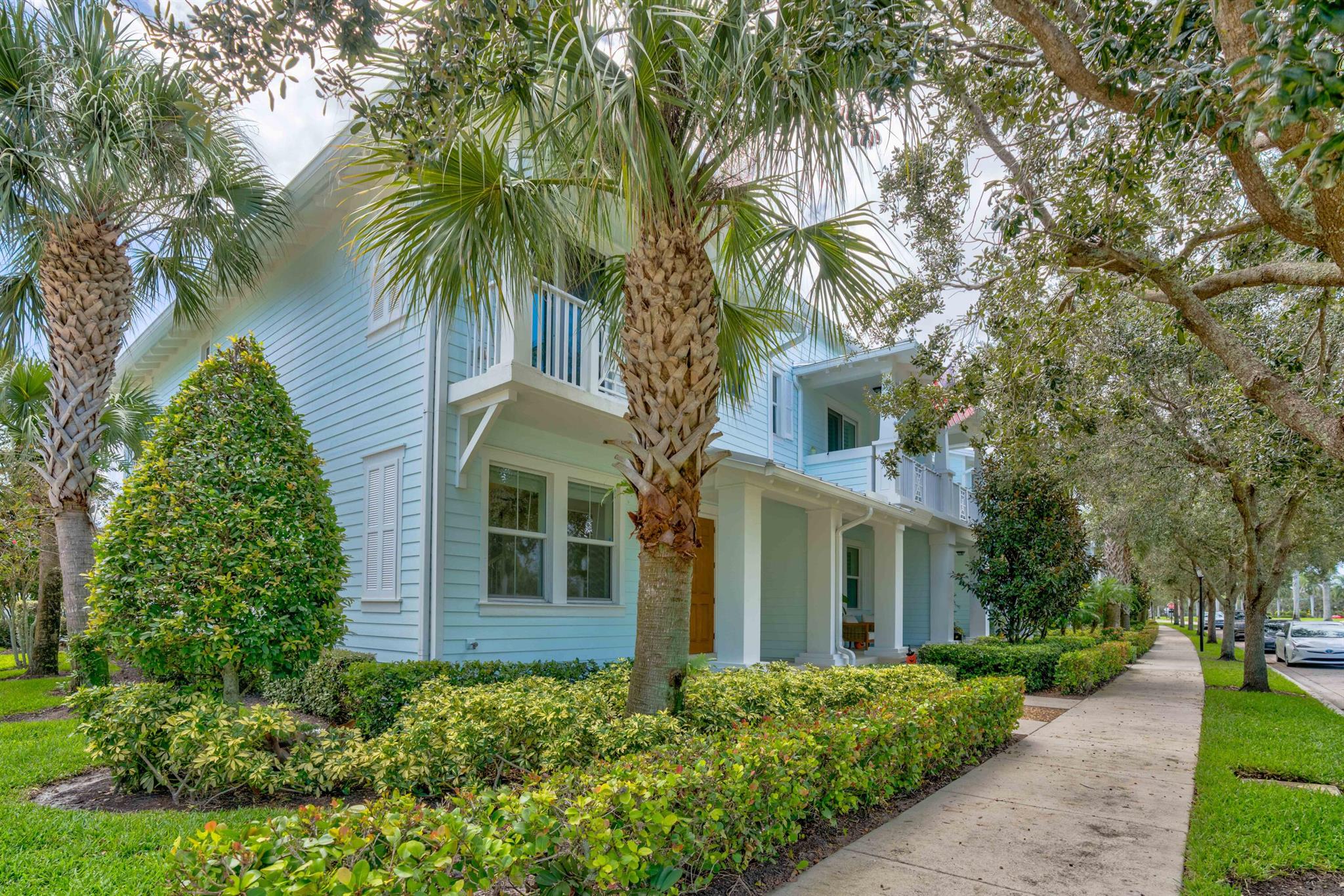 1302 S Jeaga Drive