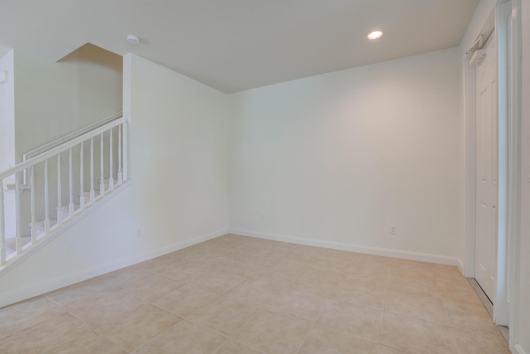 1302 S Jeaga Drive