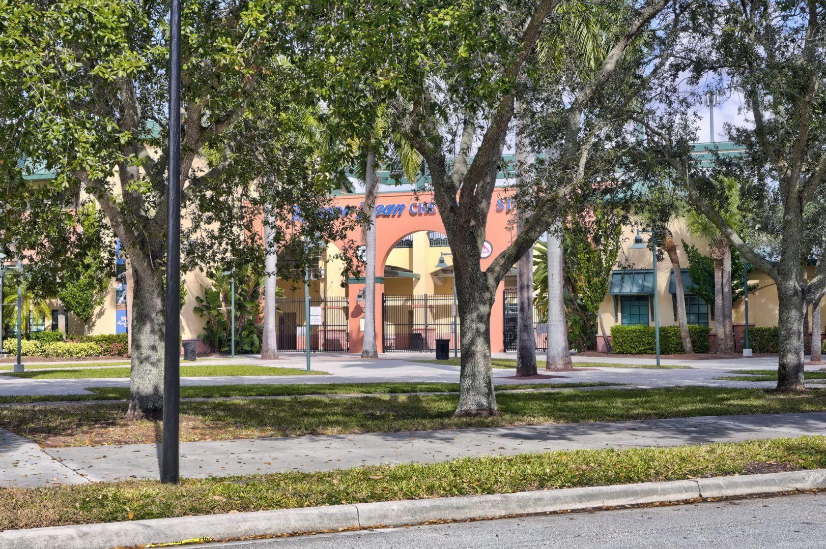 1302 S Jeaga Drive