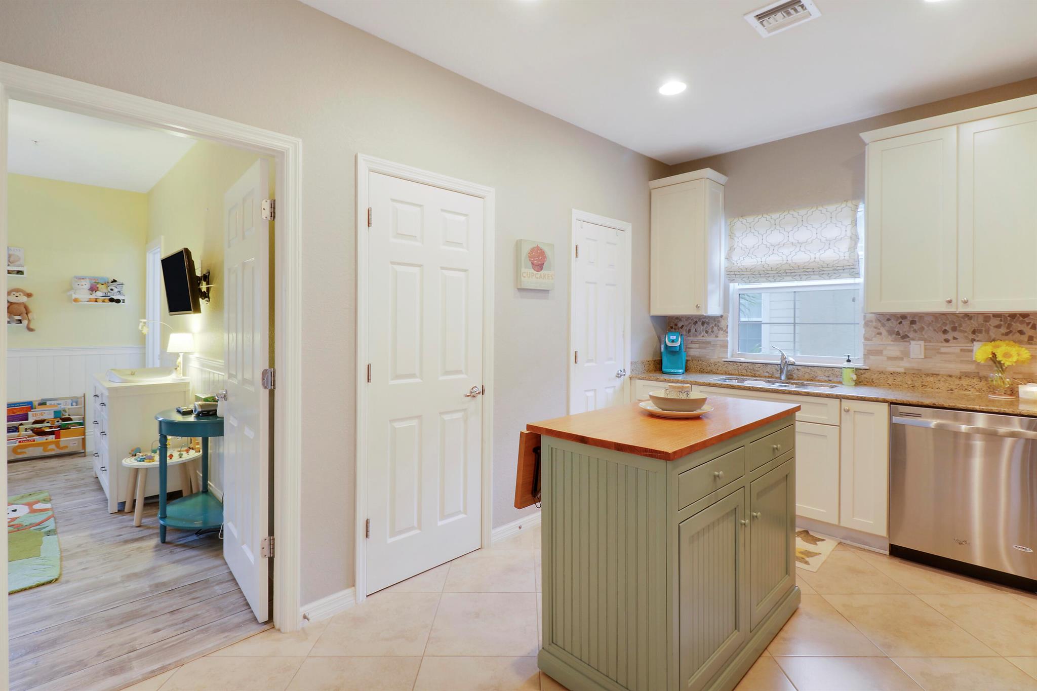 115 Black Ironwood Road 105