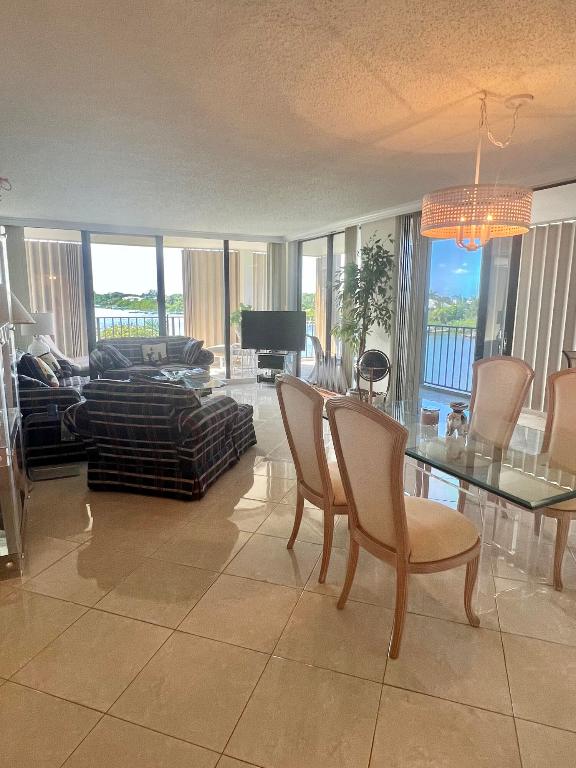 3545 S Ocean Boulevard Boulevard 401