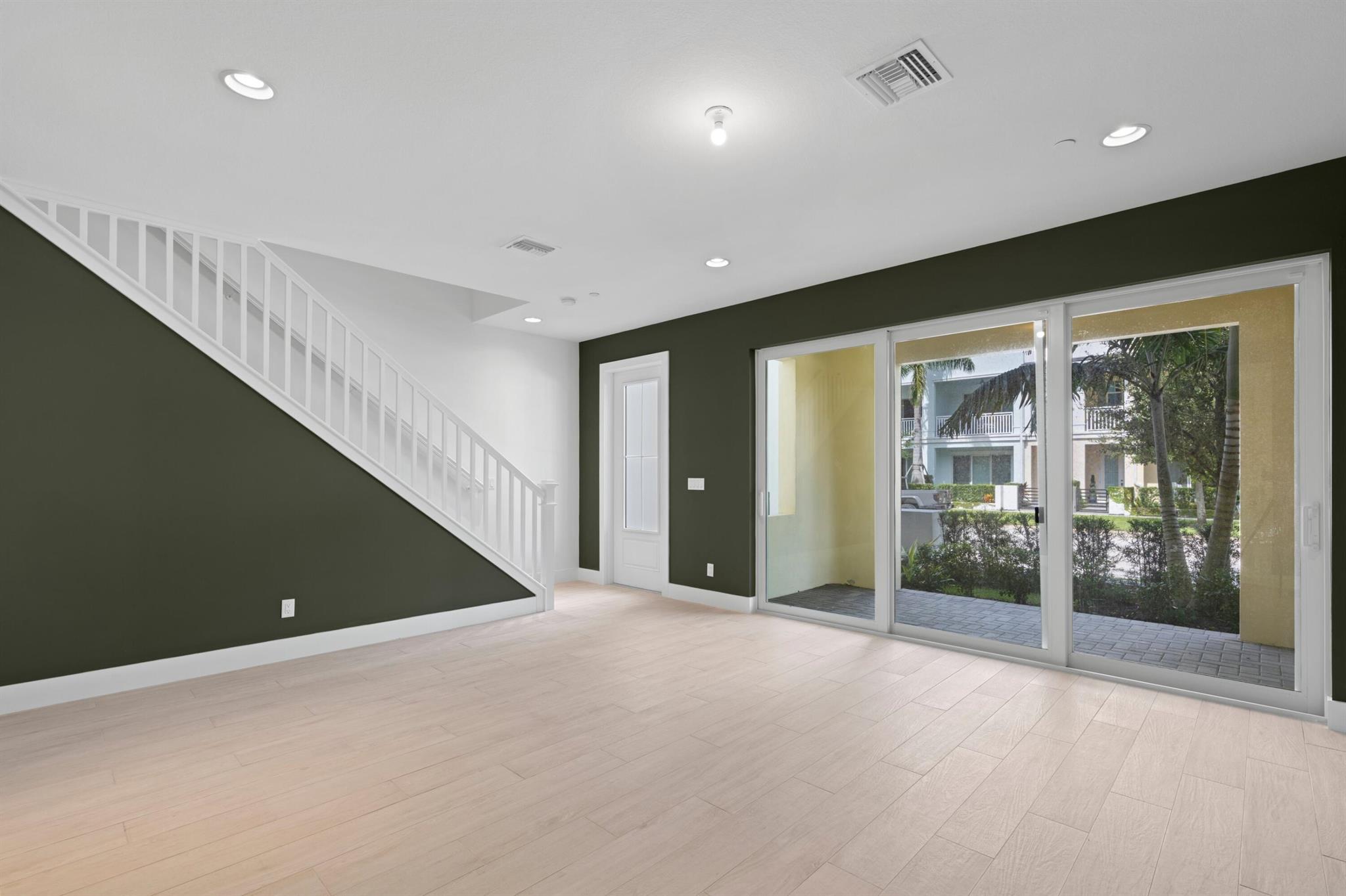 5206 Beckman Terrace