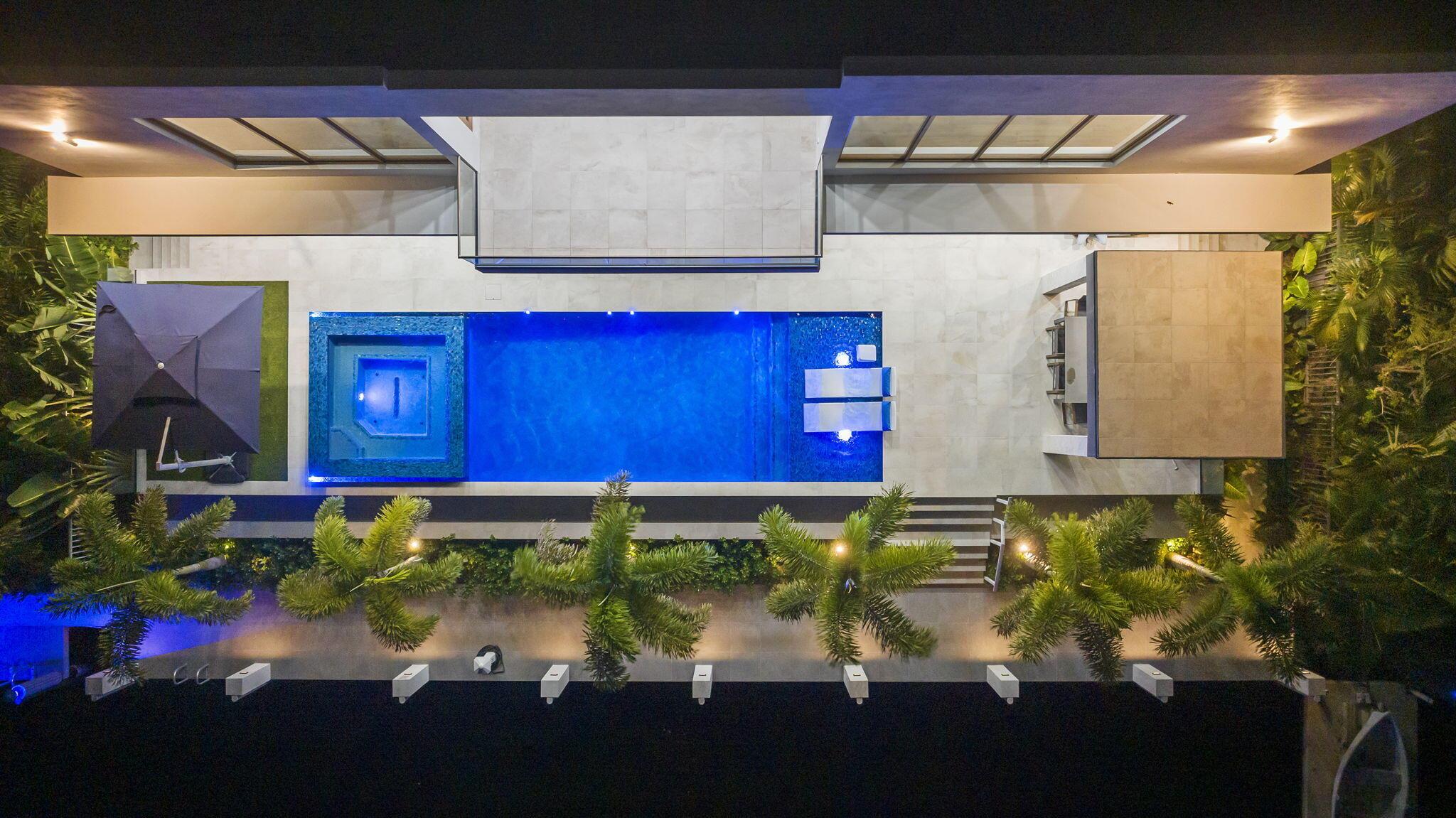 2631 NE 48th Court