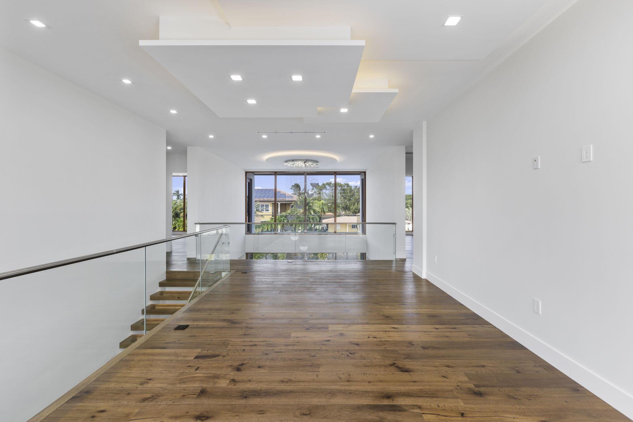 2631 NE 48th Court