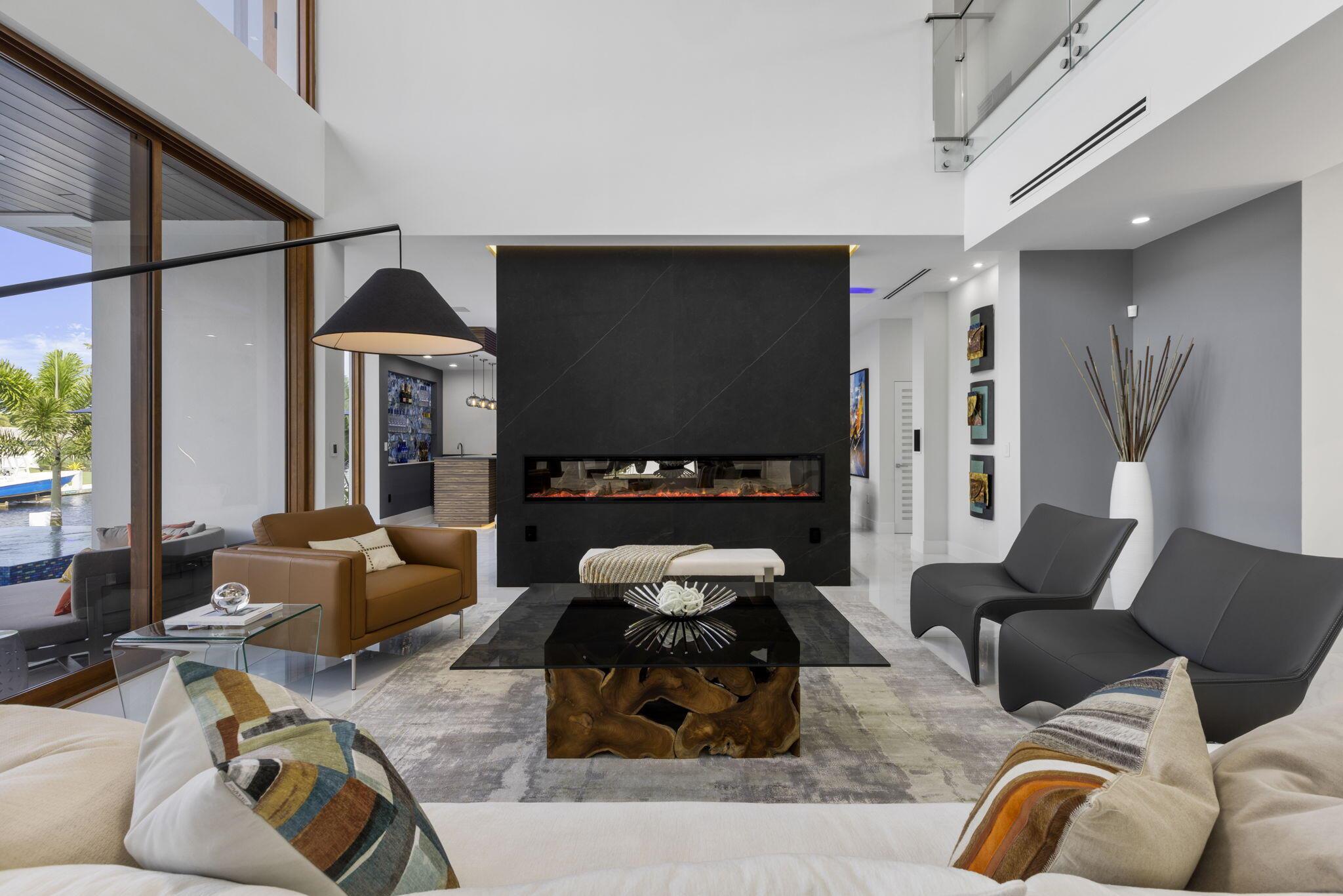 2631 NE 48th Court