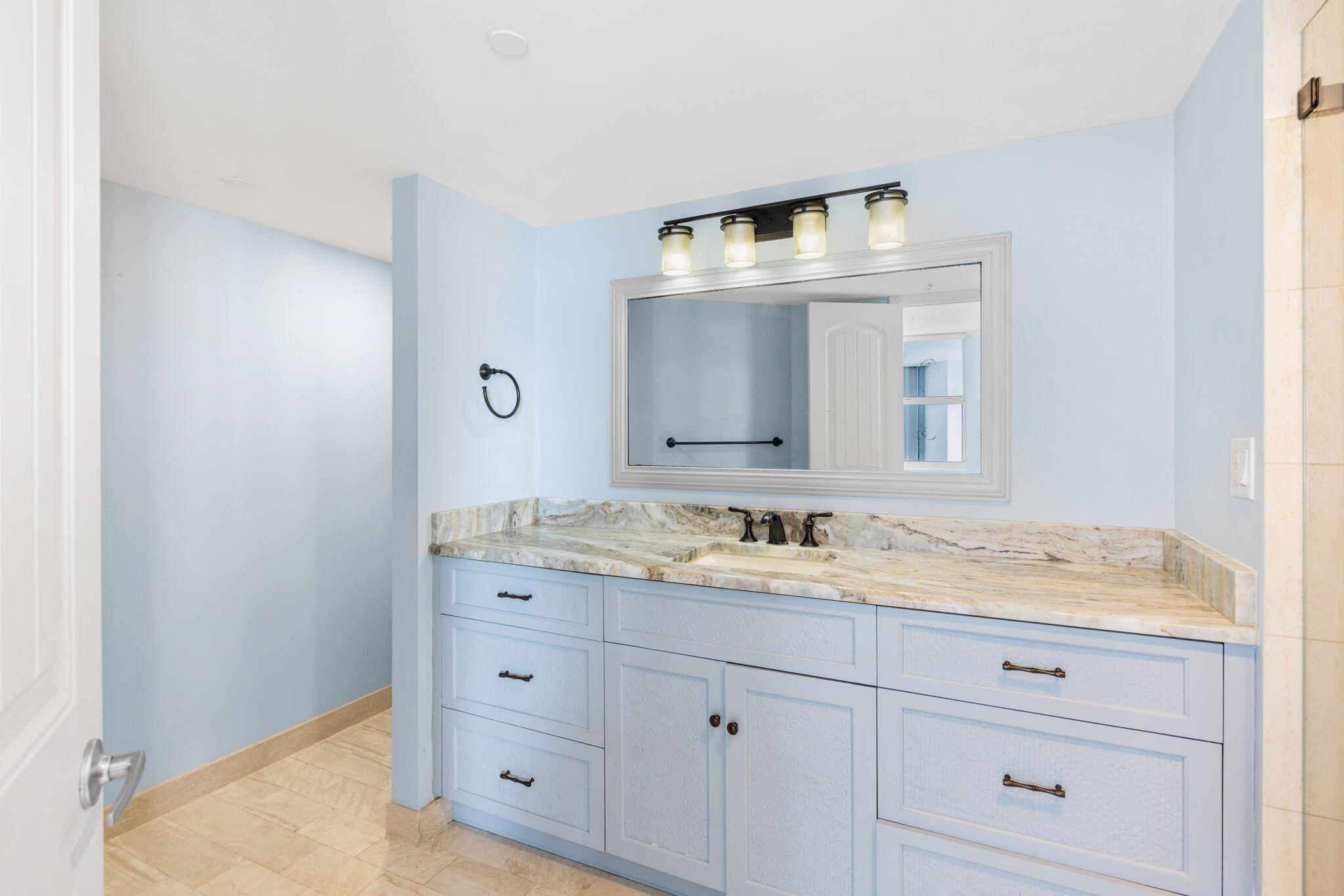 5200 N Ocean Drive 1702