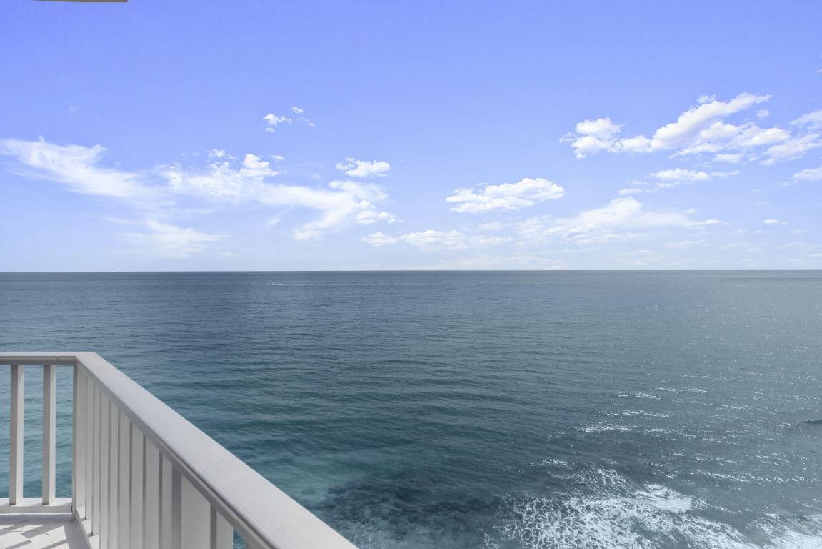 5200 N Ocean Drive 1702