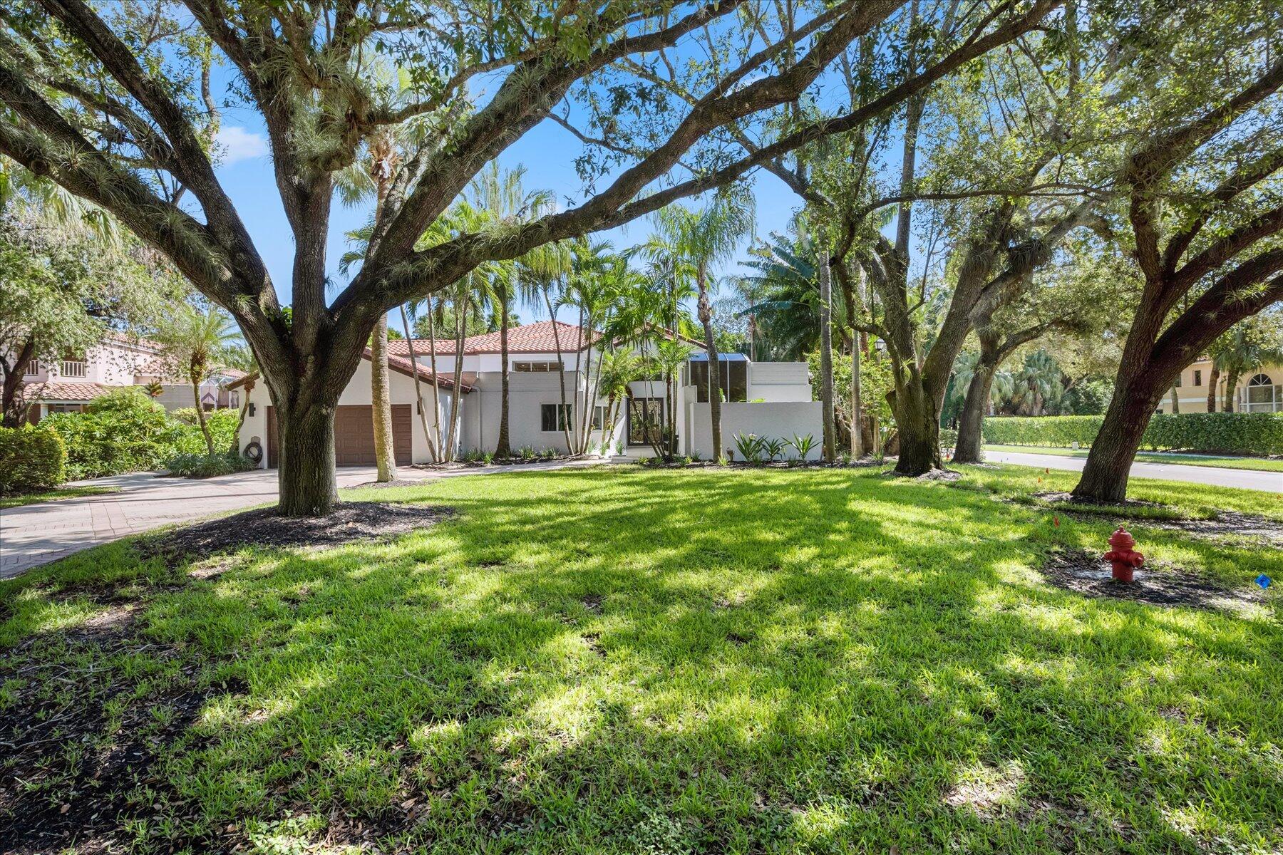1124 Seagull Park Road N