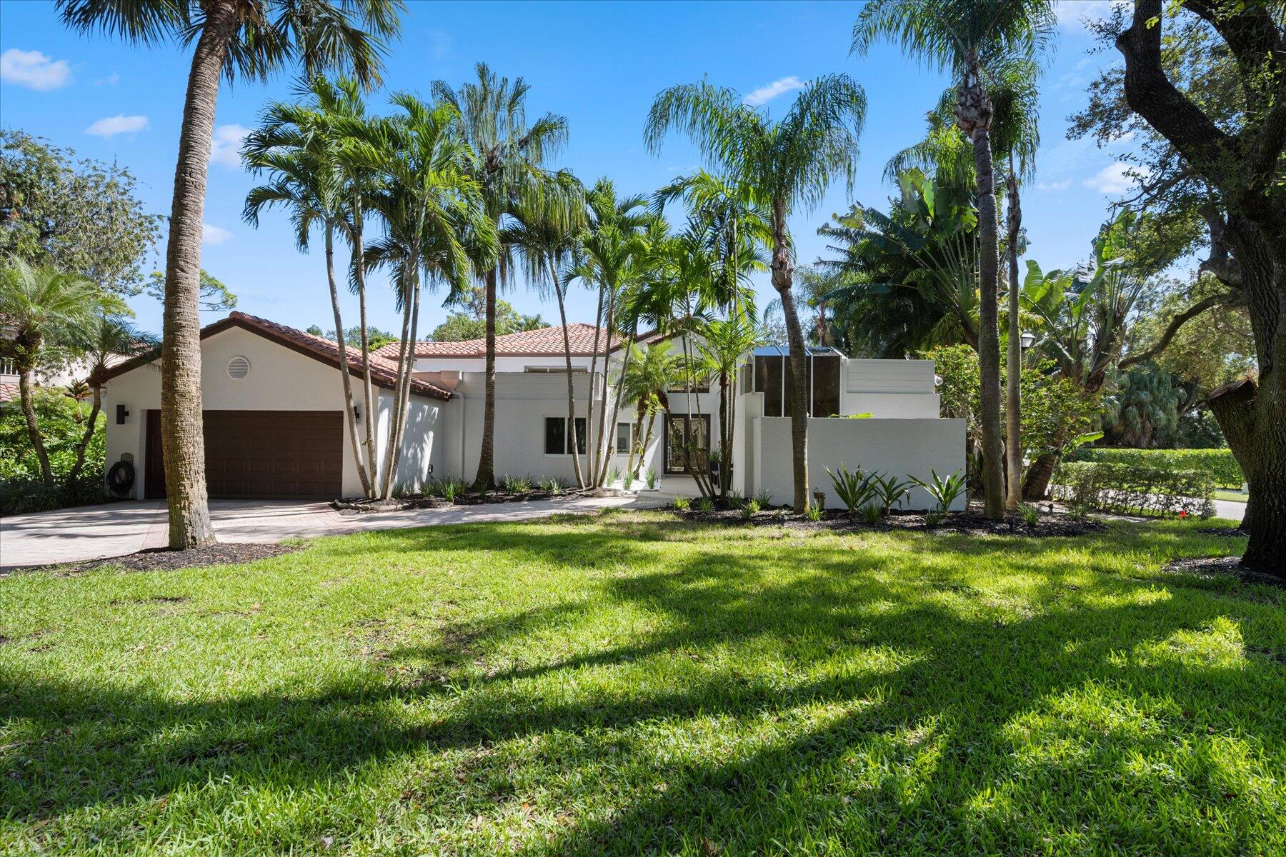1124 Seagull Park Road N