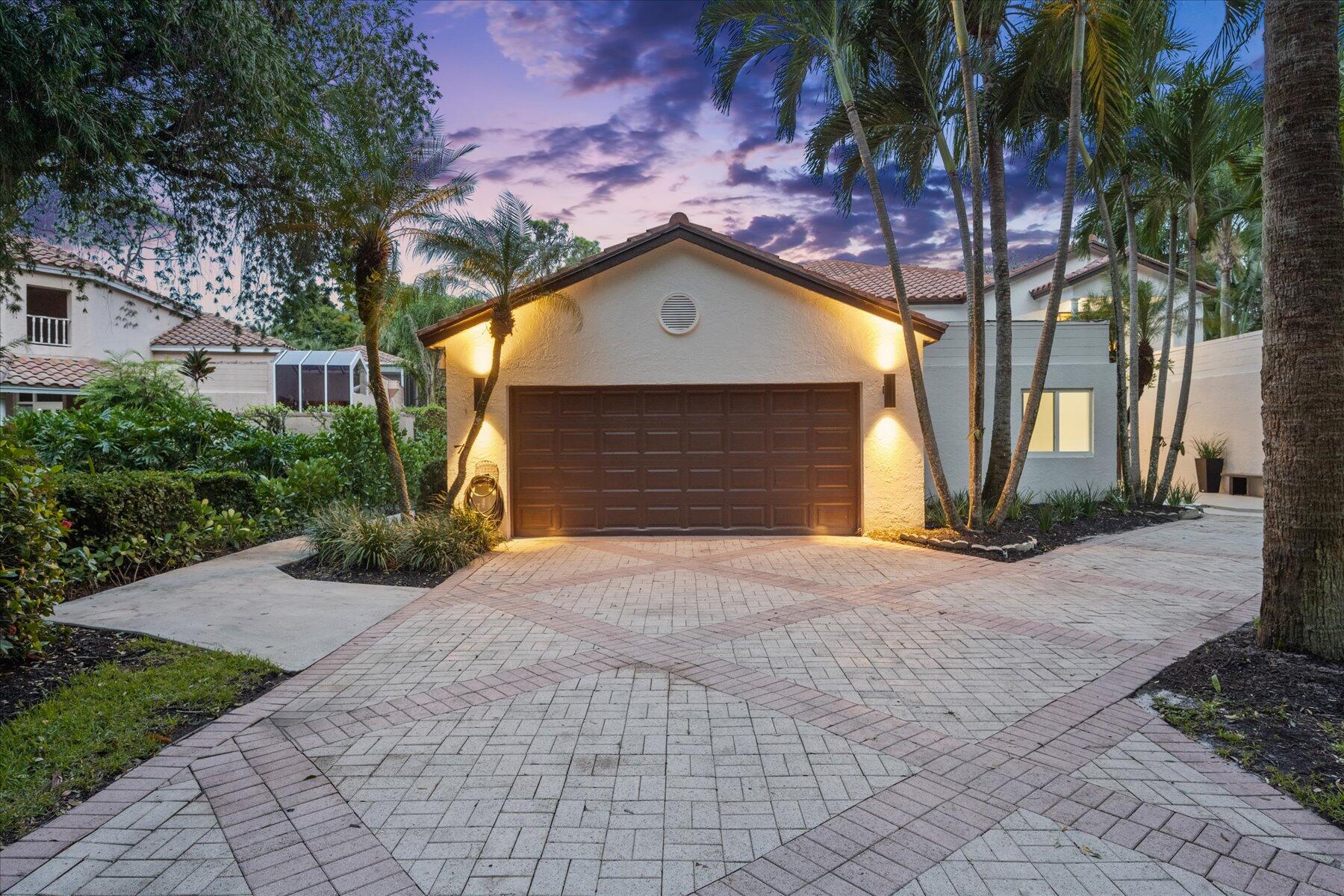 1124 Seagull Park Road N