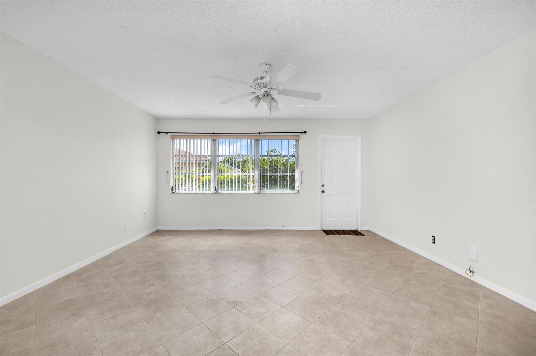 4520 NW 3rd Street Unit: B