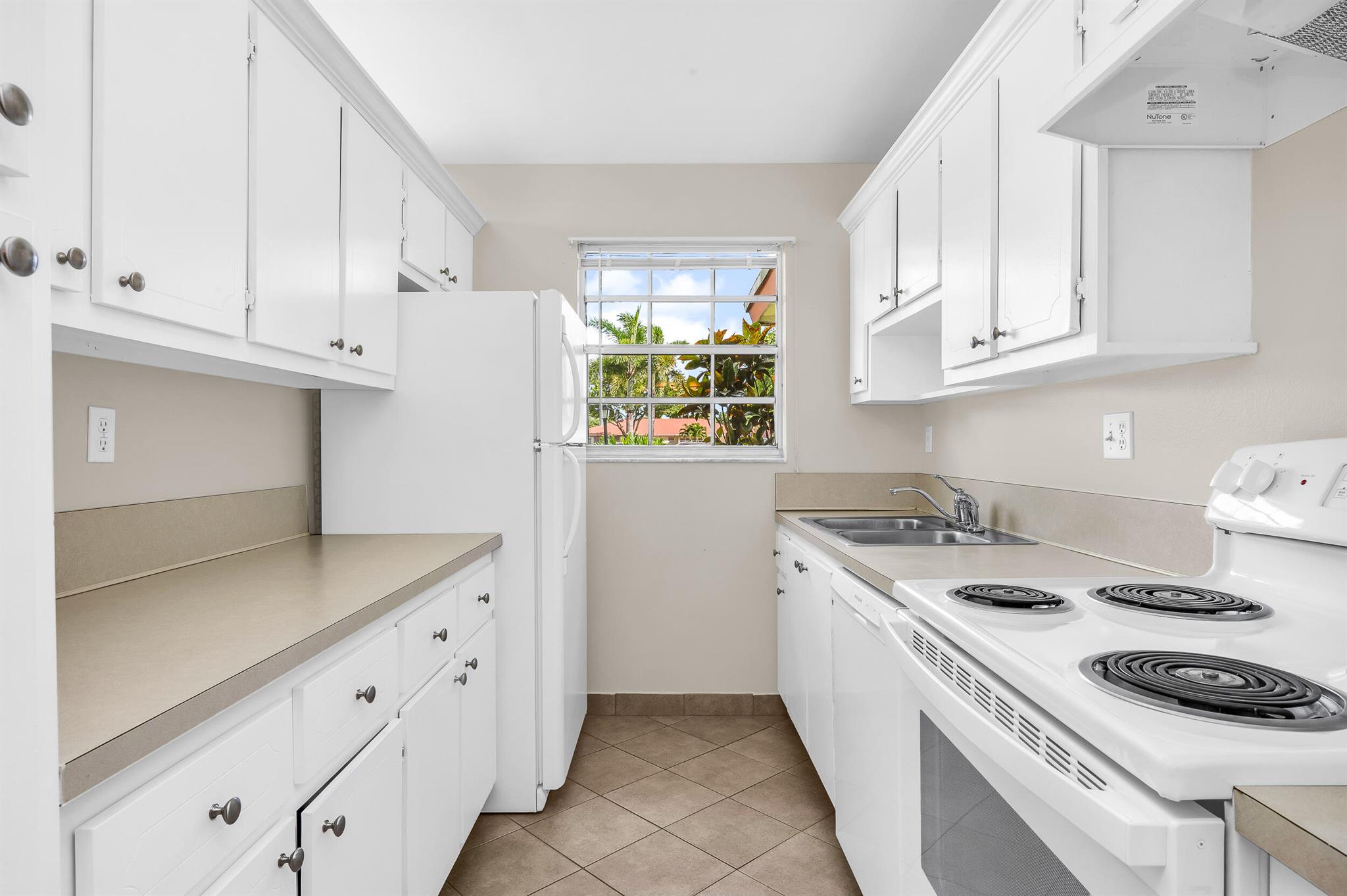4520 NW 3rd Street Unit: B