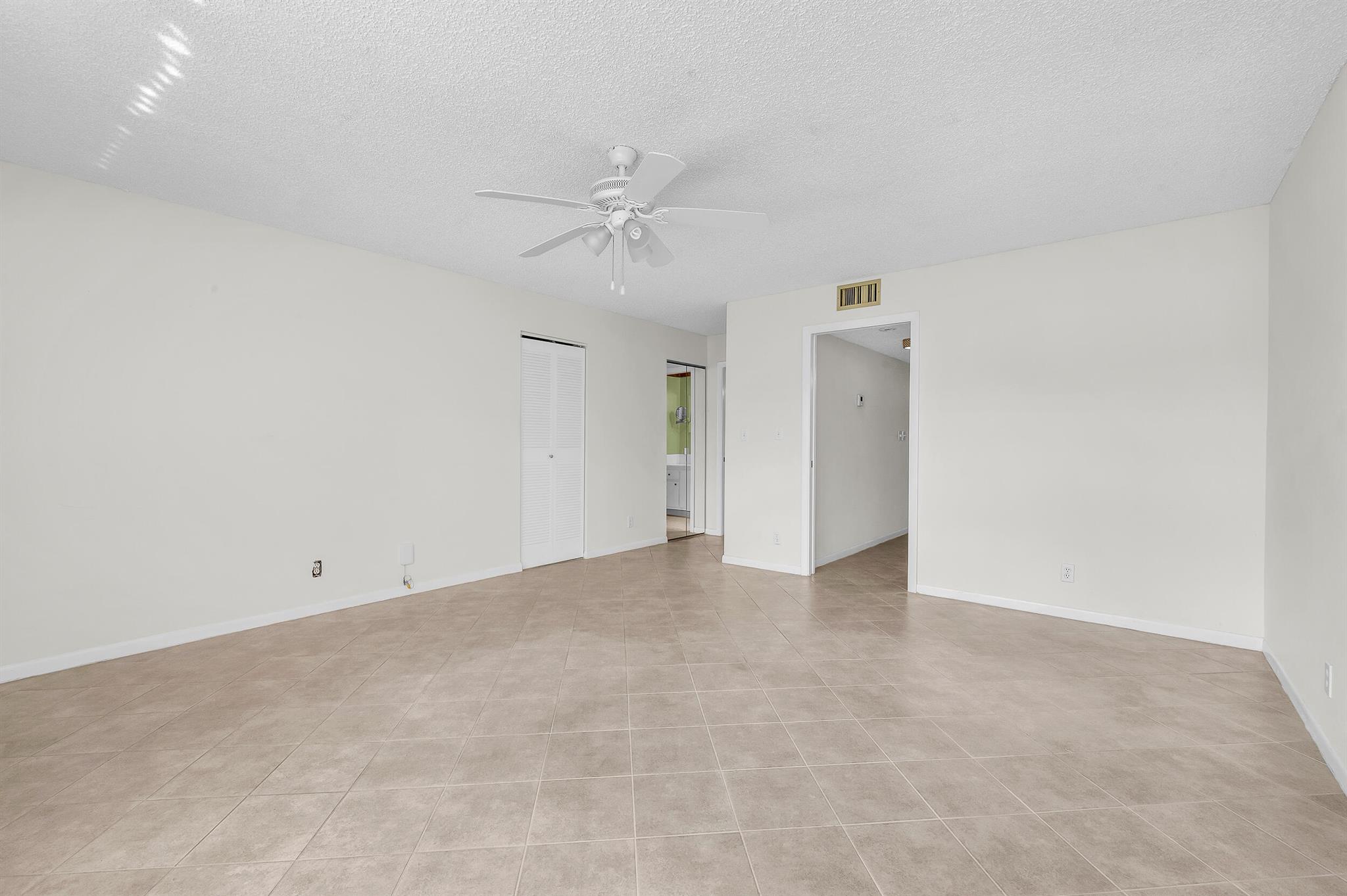 4520 NW 3rd Street Unit: B