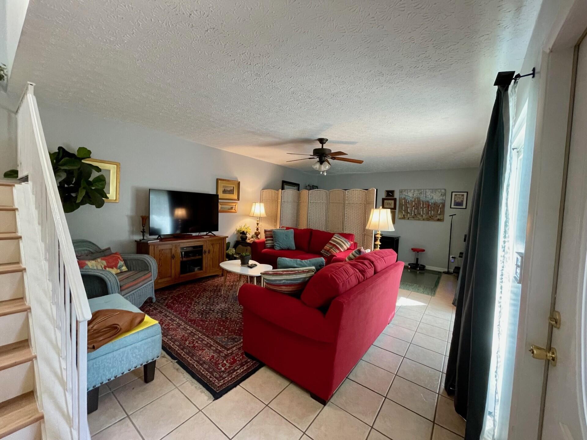 784 NW 10th Terrace Unit: 784