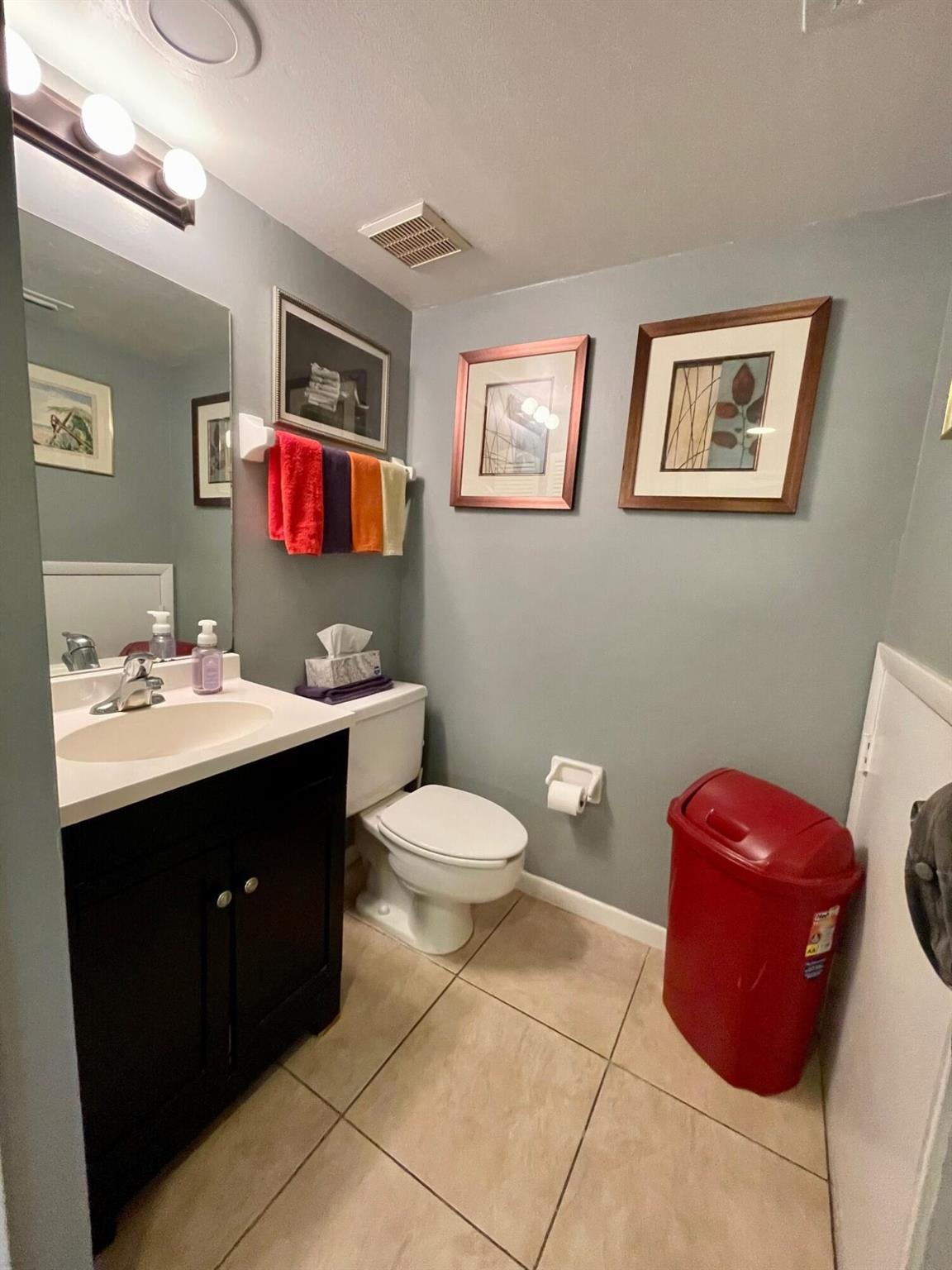 784 NW 10th Terrace Unit: 784