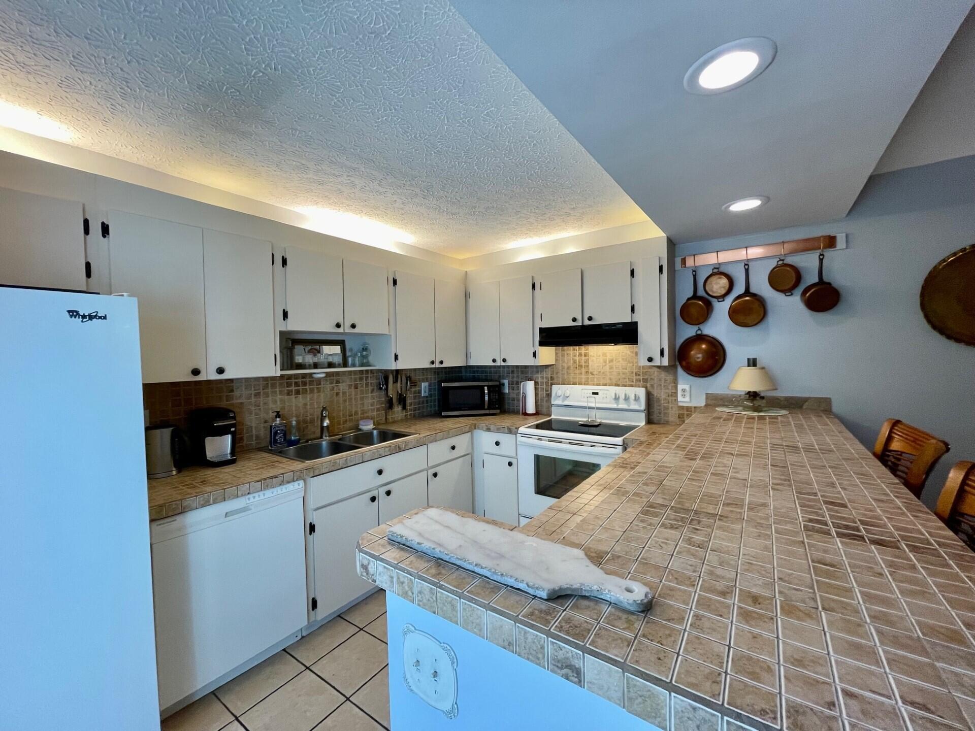 784 NW 10th Terrace Unit: 784