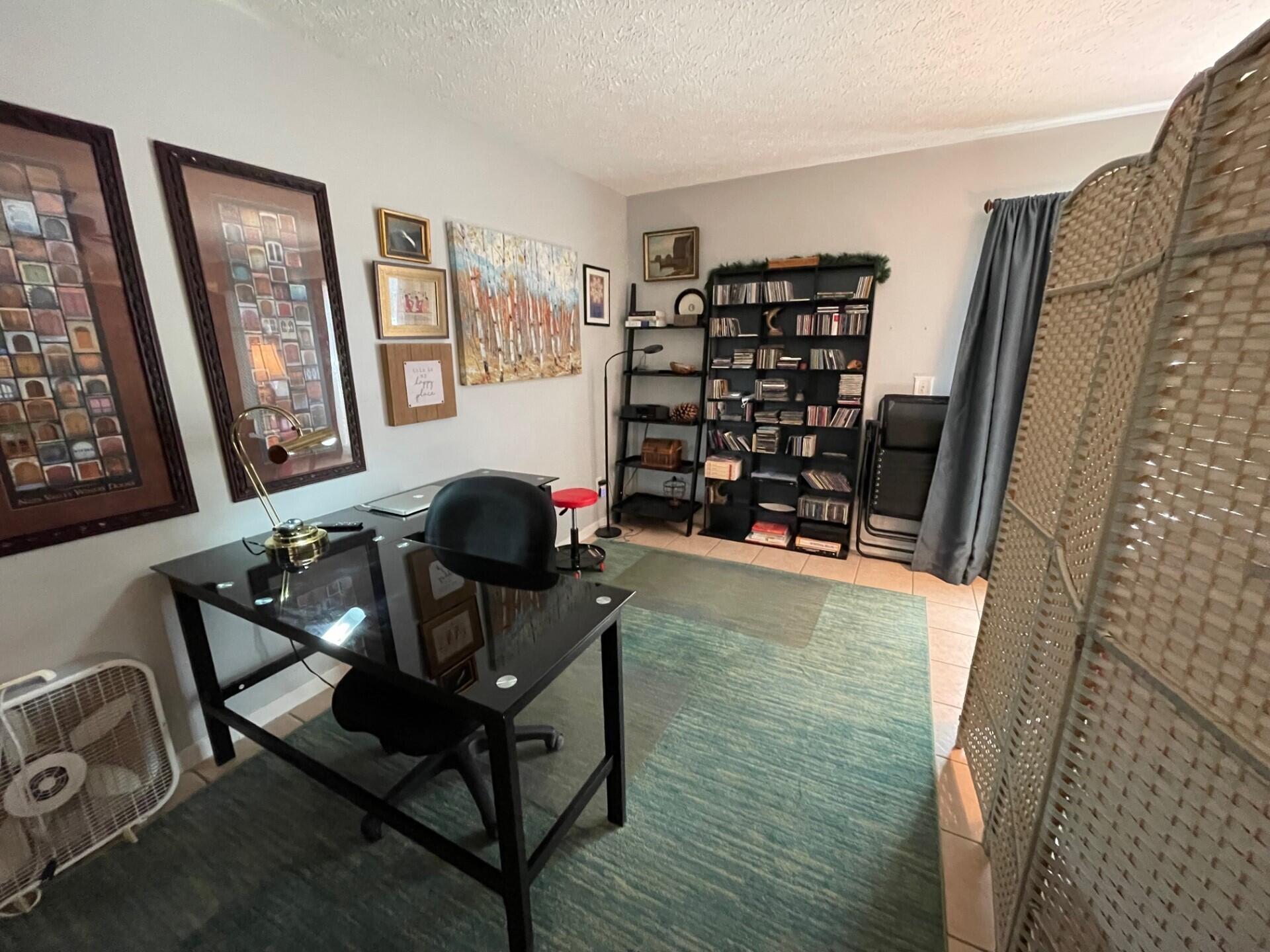 784 NW 10th Terrace Unit: 784