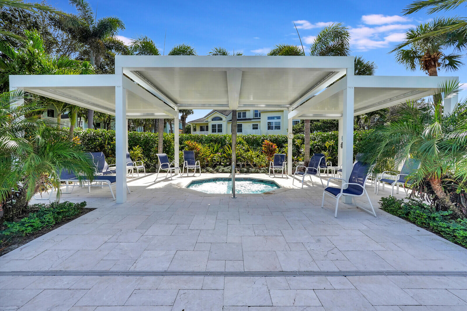 1805 Mainsail Circle