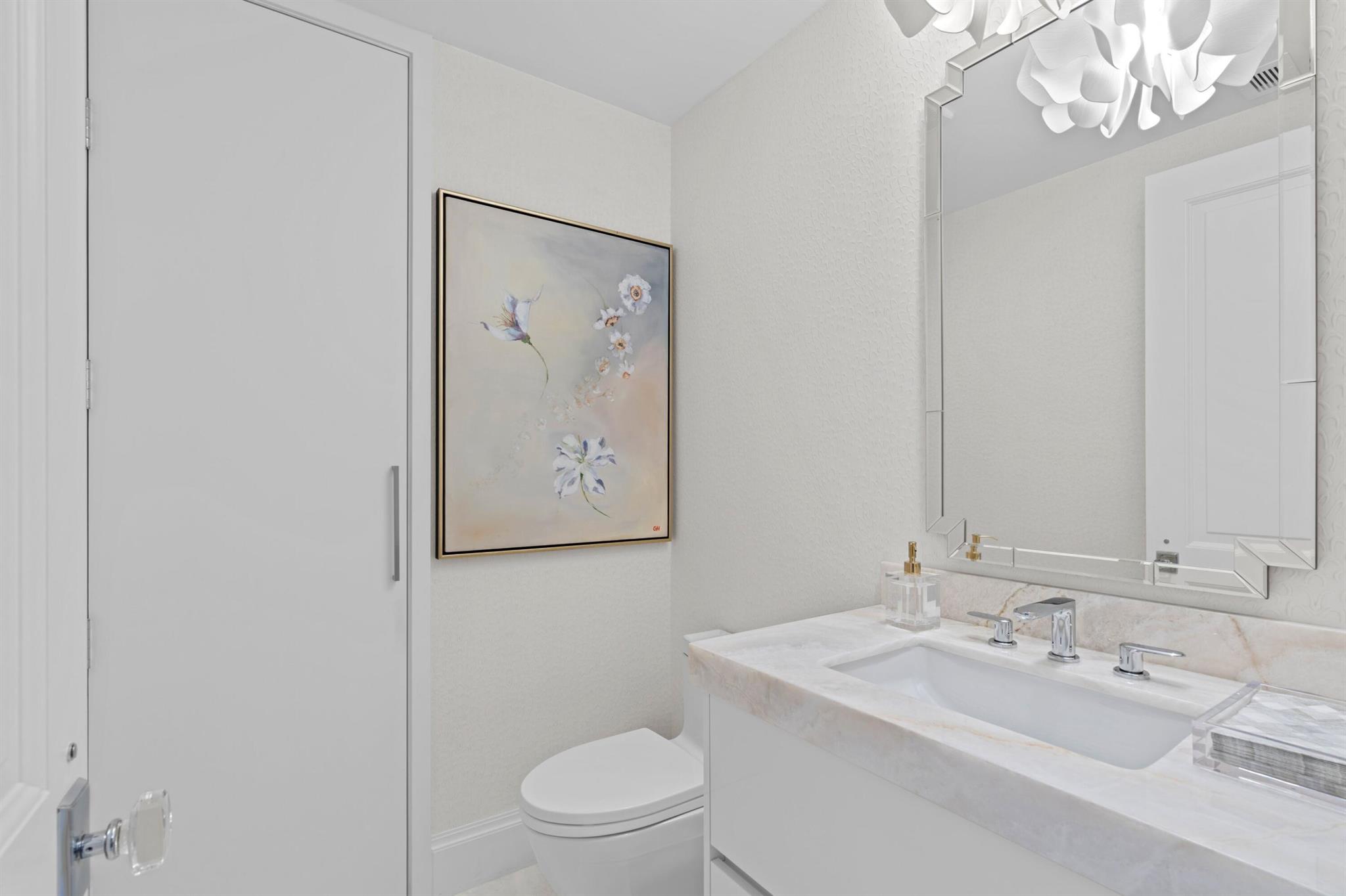 201 S Narcissus Avenue 504