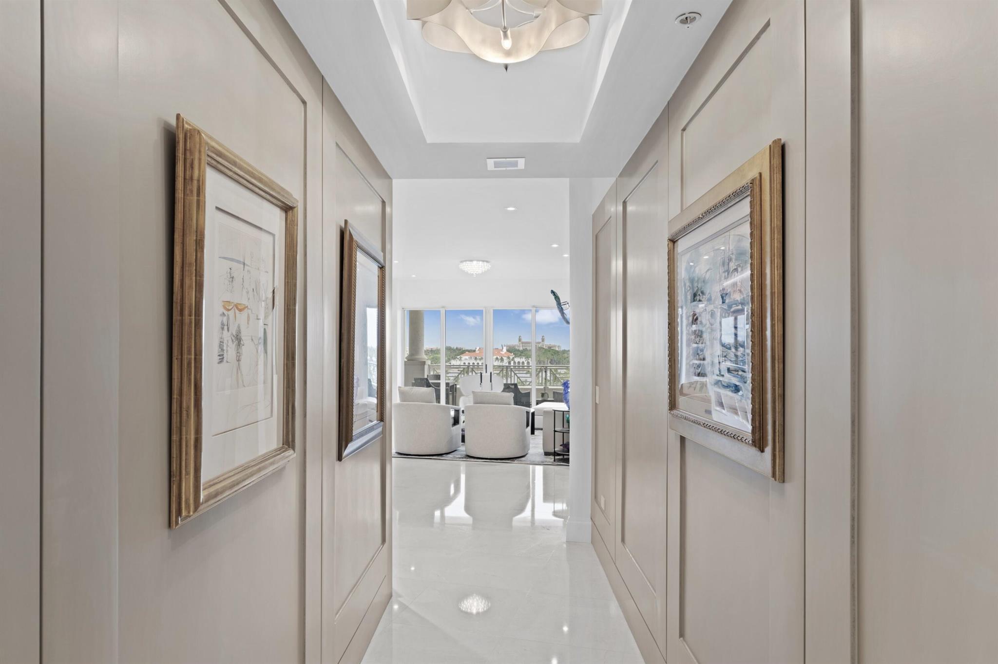 201 S Narcissus Avenue 504