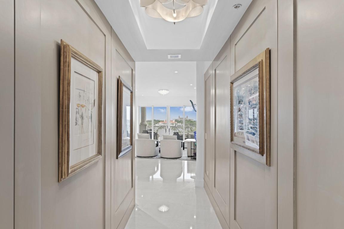 201 S Narcissus Avenue 504