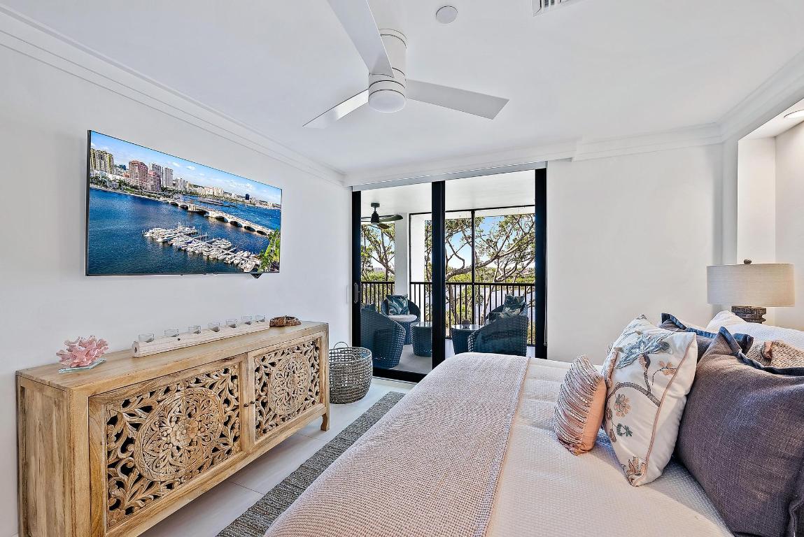 1000 N Us Highway 1 El501