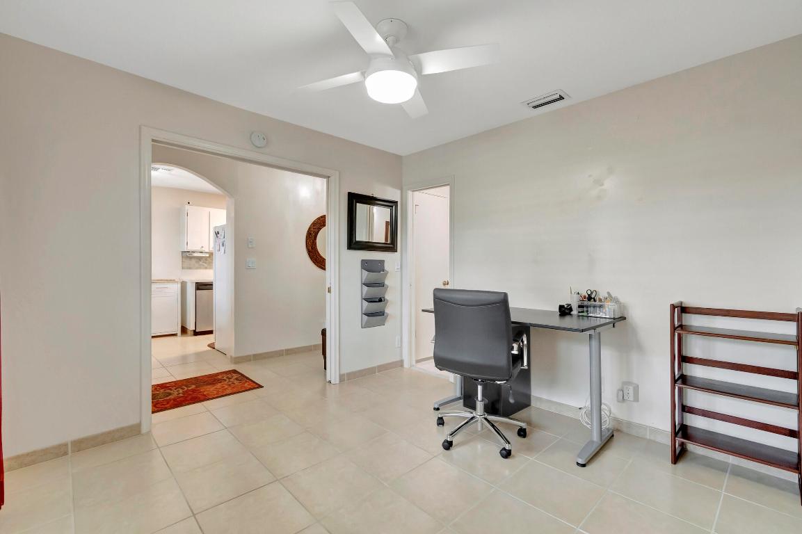 5094 Privet Place Unit: B