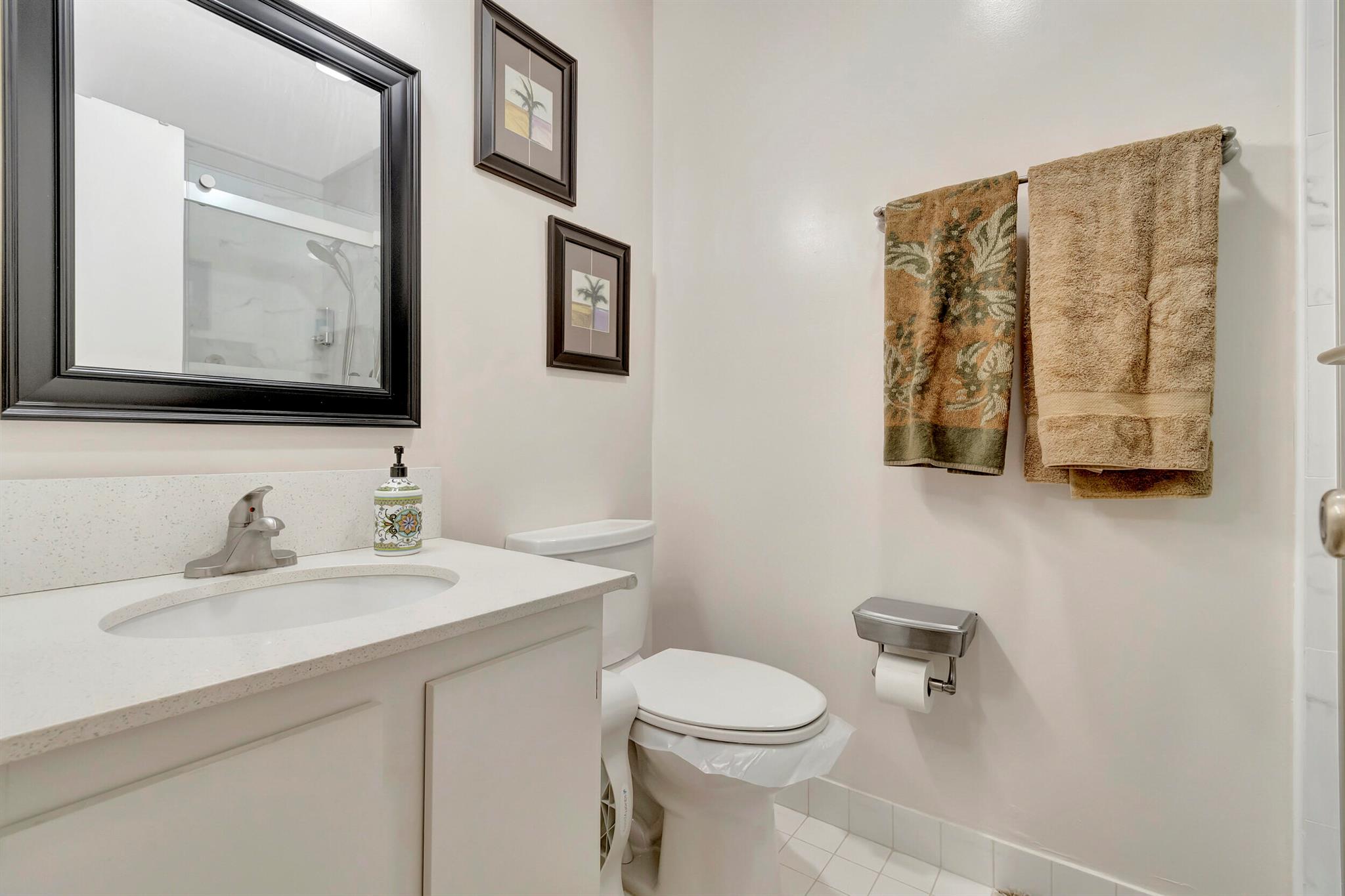 5094 Privet Place Unit: B