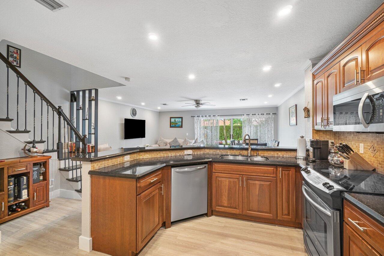 9498 Boca River Circle