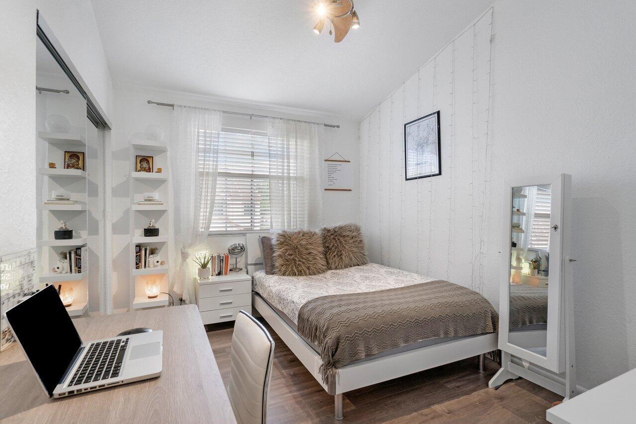 9498 Boca River Circle