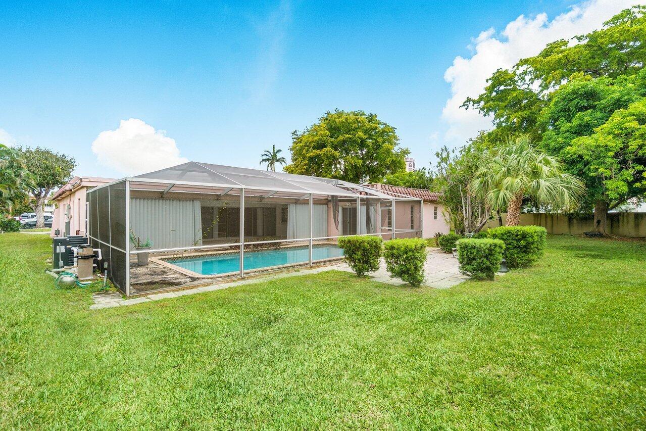 1060 Spanish River Road