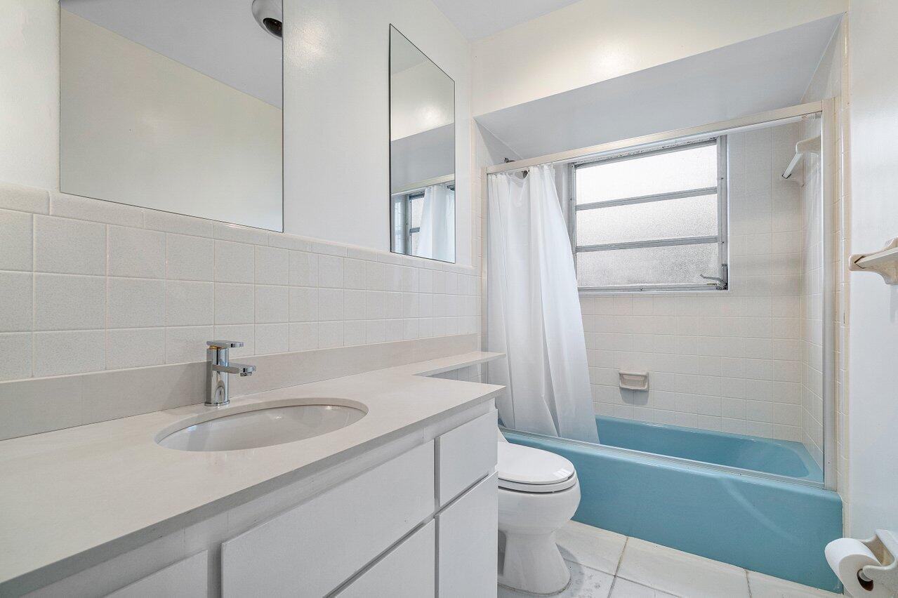 1060 Spanish River Road