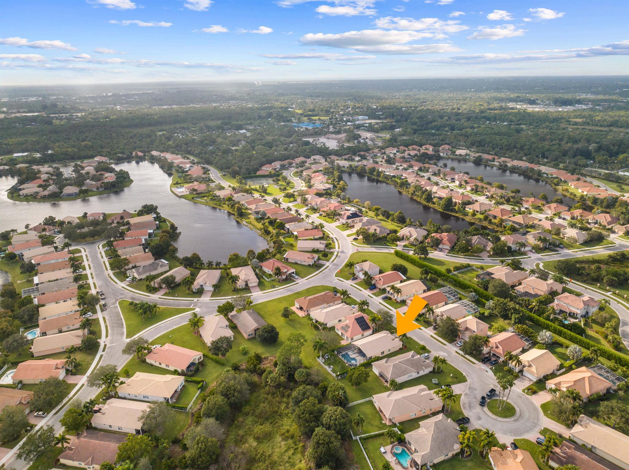 1582 SE Tradition Trace