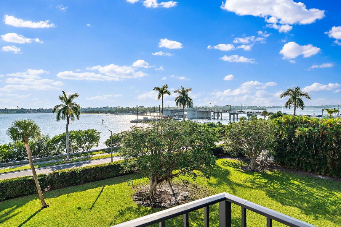 3800 Washington Road 405, West Palm Beach Unit: 405