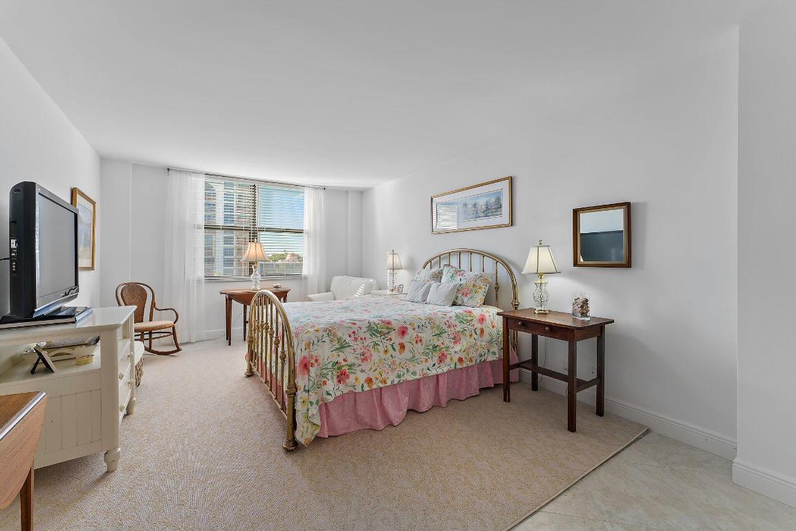 3800 Washington Road 405, West Palm Beach Unit: 405