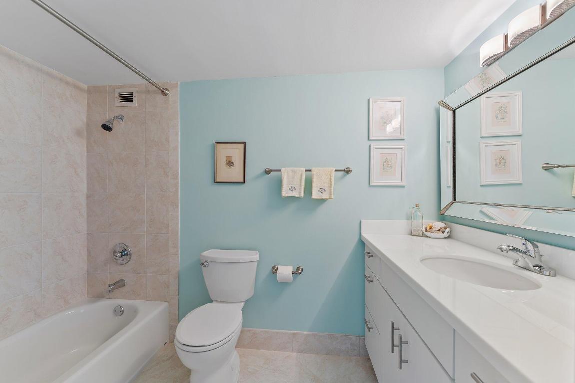 3800 Washington Road 405, West Palm Beach Unit: 405