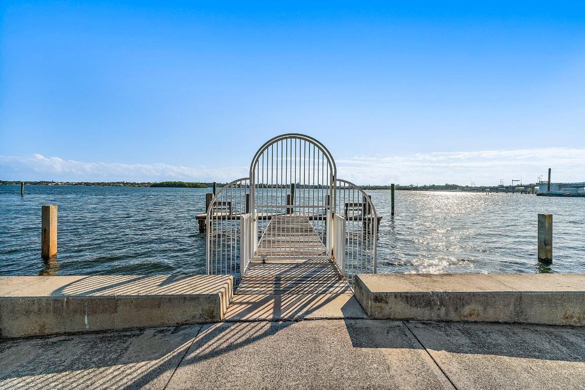 3800 Washington Road 405, West Palm Beach Unit: 405