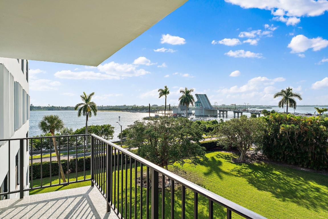 3800 Washington Road 405, West Palm Beach Unit: 405