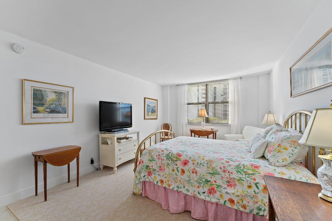 3800 Washington Road 405, West Palm Beach Unit: 405