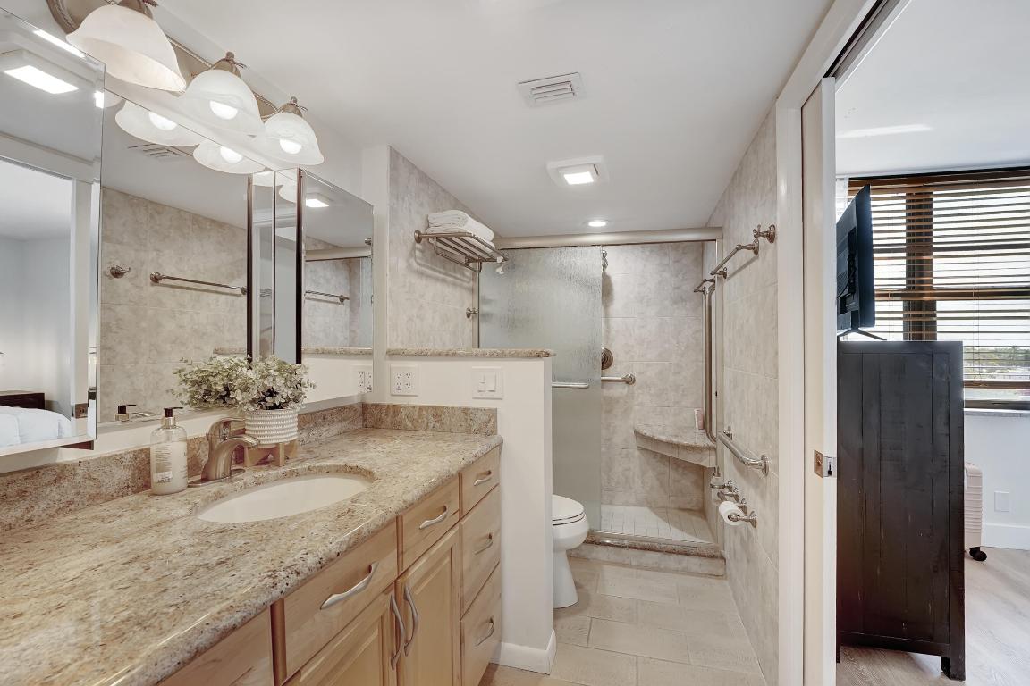 500 Egret Circle 8503