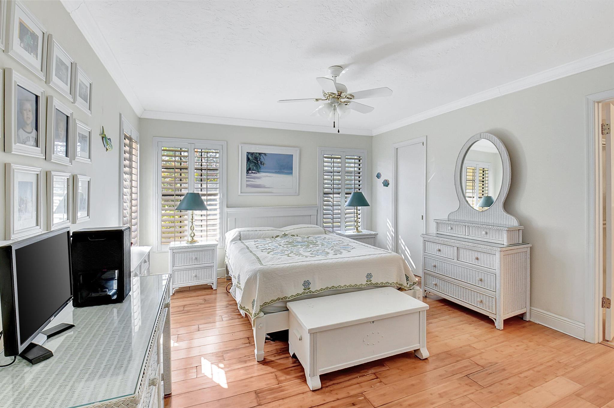 2327 SW 23rd Cranbrook Drive
