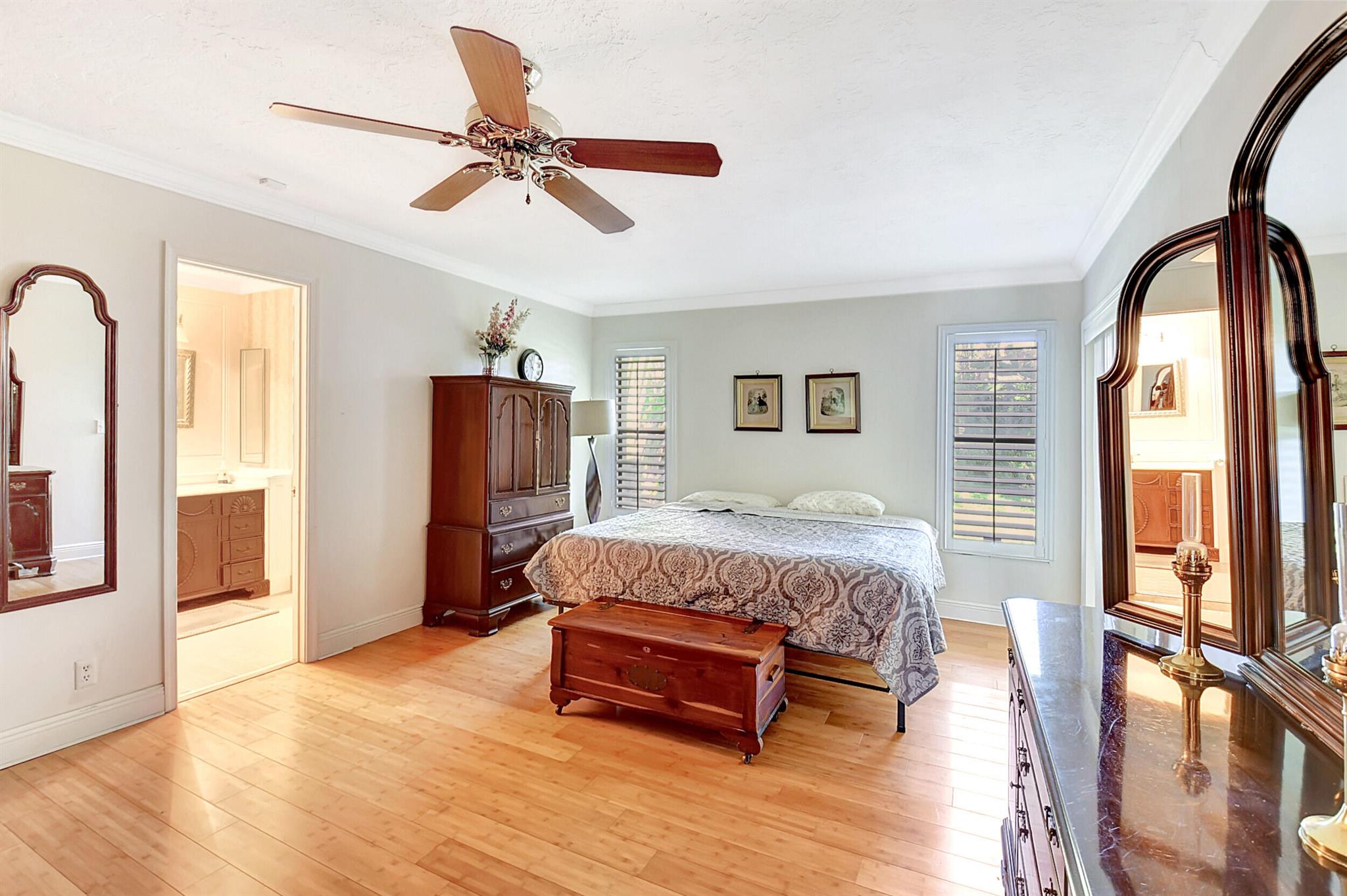 2327 SW 23rd Cranbrook Drive