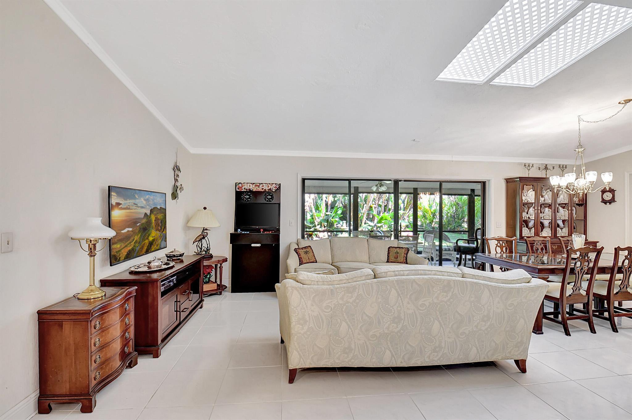 2327 SW 23rd Cranbrook Drive